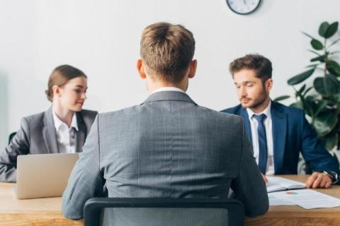 Identifying Candidate Fraud in Remote Hiring: 10 Red Flags HR Teams Should Know