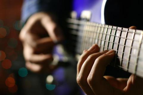 How working musicians use a Facebook downloader to keep their live performance library intact