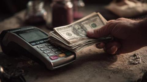 Secure online transactions and business models in e-commerce and marketplaces