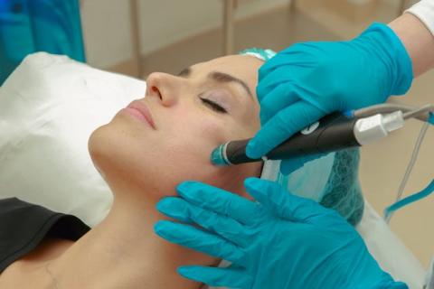 How Modern Skincare Treatments Improve Your Skin